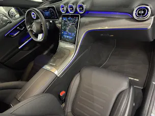MERCEDES-BENZ C 300 de AMG Line 4Matic T-Modell