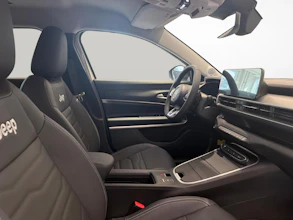 https://vehicle.imgix.net/4435876/67dbe79e-1f39-4889-b469-114671505e38.jpg