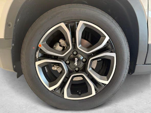 immagine del veicolo JEEP Avenger 1.2 MHEV Summit