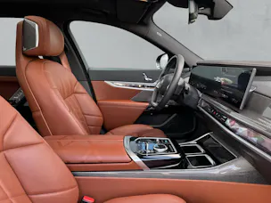 BMW i7 xDrive60 (CH) AHK * TansanitBlau Mét * SOH TEST 96%