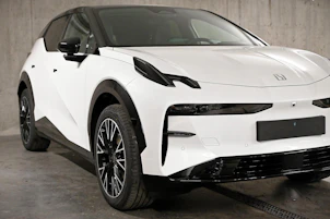 Fahrzeugbild ZEEKR X Privilege AWD