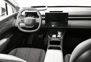 Fahrzeugbild ZEEKR X Privilege AWD