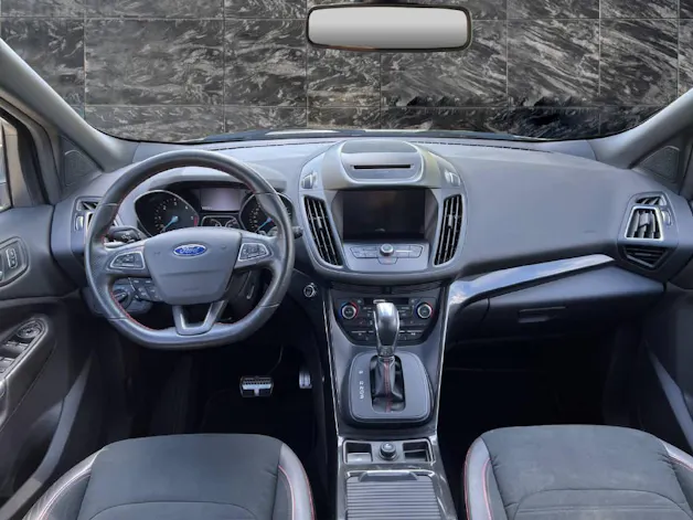 Ford Kuga 2.0 TDCi 150 ST-Line