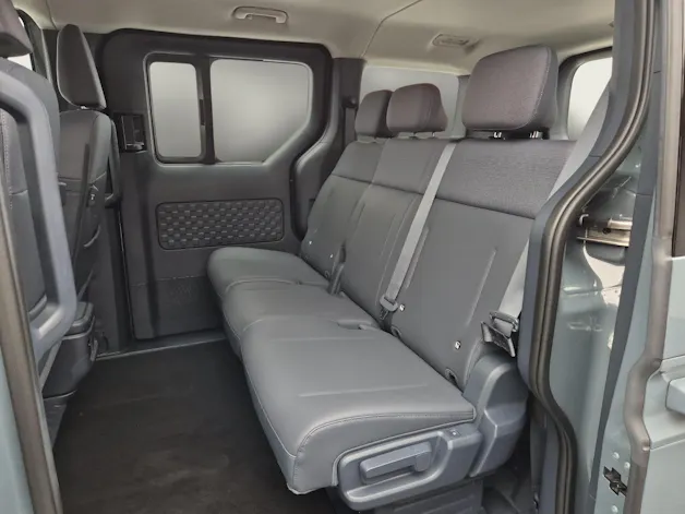 Kia PV5 Passenger 71.2 kWh Plus