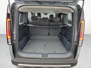 Kia PV5 Passenger 71.2 kWh Plus