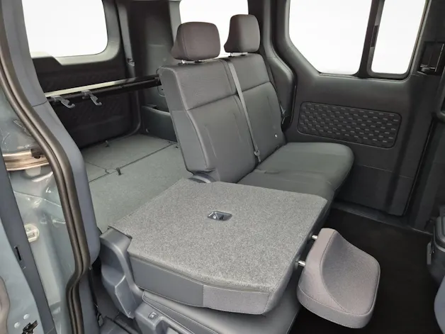 Kia PV5 Passenger 71.2 kWh Plus
