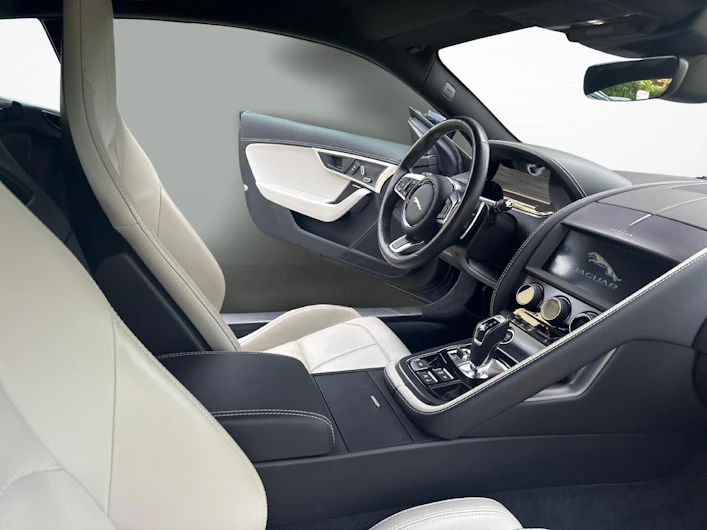 Fahrzeugbild JAGUAR F-TYPE
