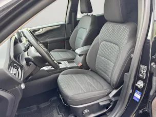 FORD Kuga 2.5 Hybrid Cool & Connect 4x4