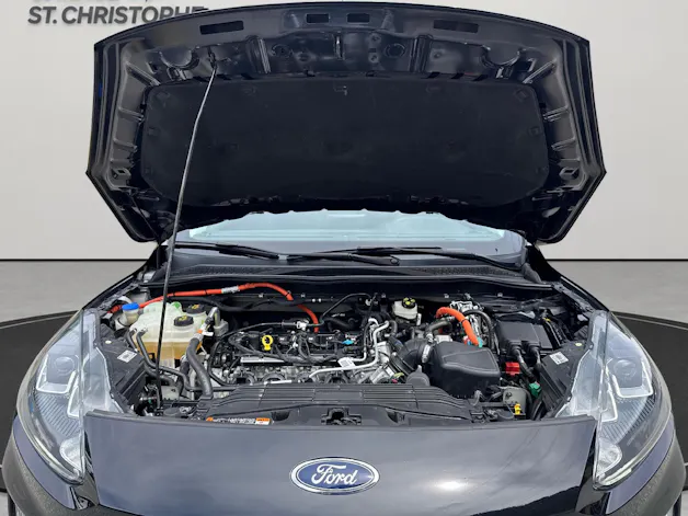 FORD Kuga 2.5 Hybrid Cool & Connect 4x4