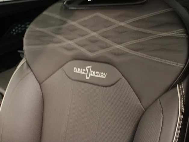 BENTLEY Bentayga 4.0 V8 EWB Azure