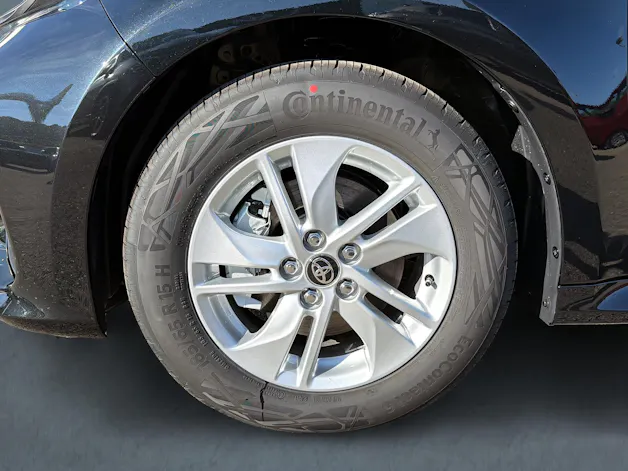 Toyota Yaris 1.5 VVT-i HSD Comfort
