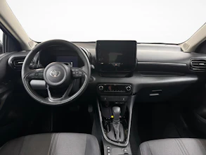 https://vehicle.imgix.net/4435983/fe263dca-80ac-4eff-97e4-a45f66fa91d9.jpg