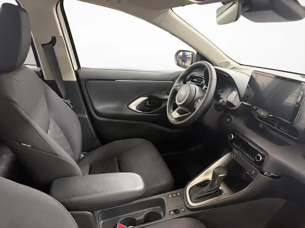 Toyota Yaris 1.5 VVT-i HSD Comfort