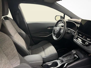 https://vehicle.imgix.net/4435988/ffa2c18f-3be8-4b44-8072-699b3eeb1eae.jpg