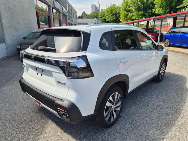 Suzuki S-Cross 1.4 T Piz Sulai Top Hybrid 4x4