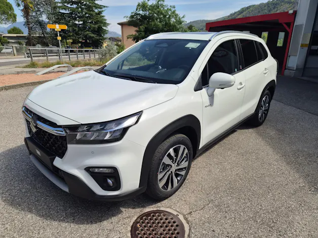 Suzuki S-Cross 1.4 T Piz Sulai Top Hybrid 4x4