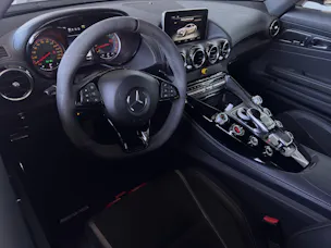 MERCEDES-BENZ AMG GT R Coupé