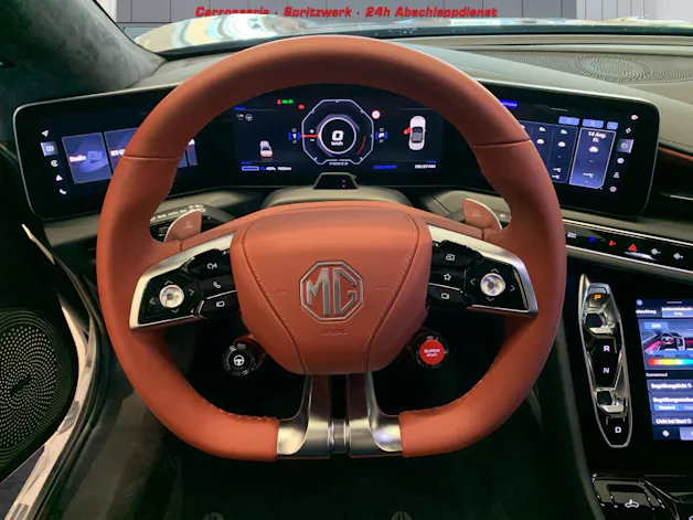 MG Cyberster 77 kWh Stoffdach Rot 4WD