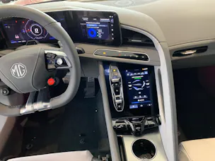 MG Cyberster 77 kWh 4WD