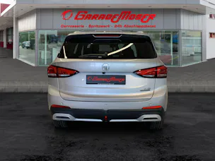 MG ZS 1.5 Hybrid+ Luxury