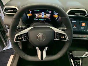 MG ZS 1.5 Hybrid+ Luxury