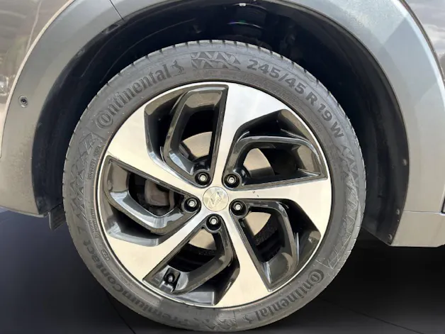 Hyundai TUCSON 2.0 CRDi Vertex 4WD