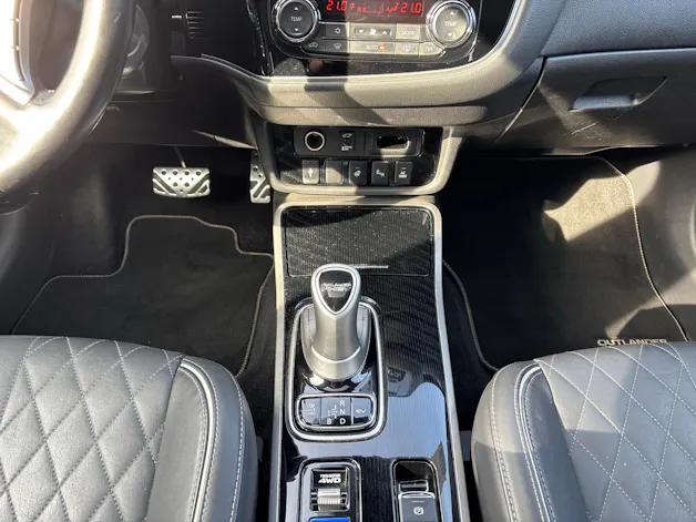 Mitsubishi Outlander 2.4 PHEV Diamond S-Edition