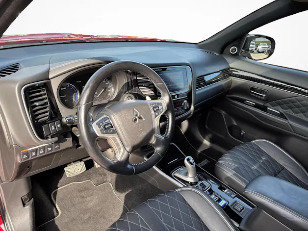 Mitsubishi Outlander 2.4 PHEV Diamond S-Edition