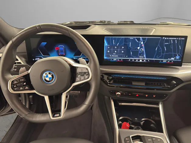 BMW 330e xDrive SAG Touring