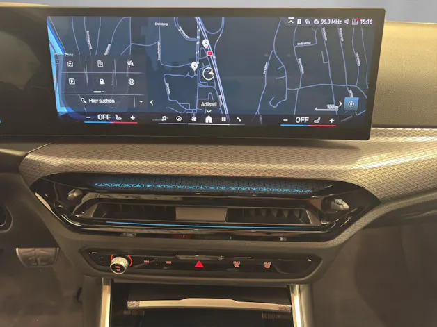 BMW 330e xDrive SAG Touring