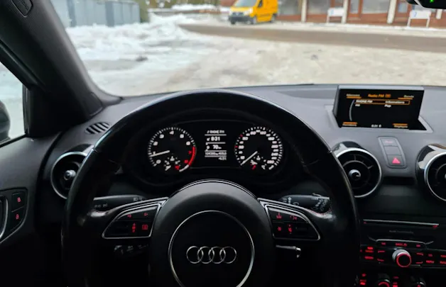 AUDI S1 Sportback 2.0 TFSI quattro