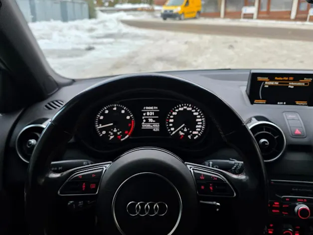AUDI S1 Sportback 2.0 TFSI quattro