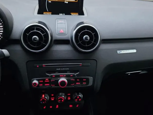 AUDI S1 Sportback 2.0 TFSI quattro
