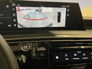 PEUGEOT 5008 1.2 Hybrid Business