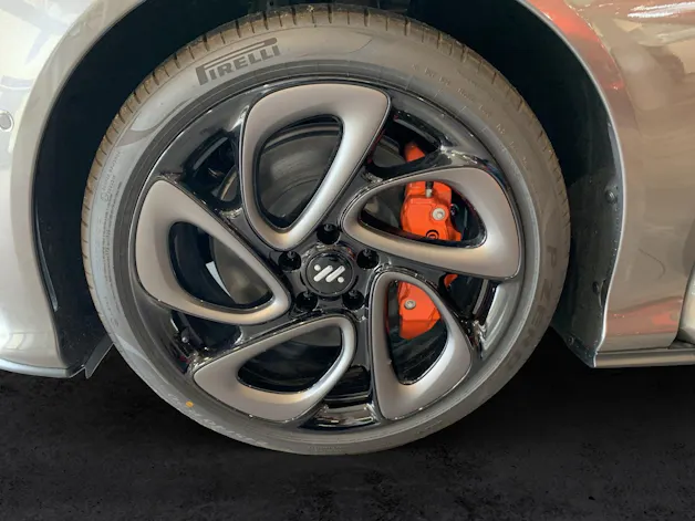 MG IM5 100 kWh Performance 20 4WD
