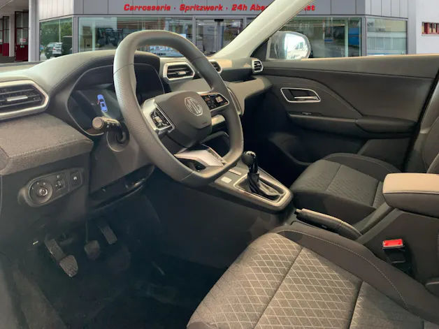 MG ZS 1.5 Standard