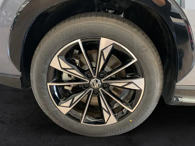 MG HS 1.5 Hybrid Luxury