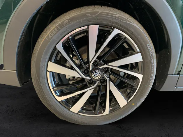 MG ZS 1.5 Hybrid+ Luxury