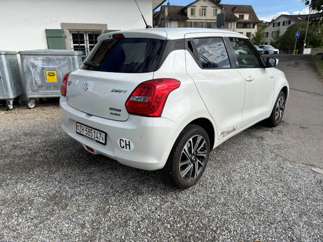 Suzuki Swift 1.2 Piz Sulai Top Hybrid