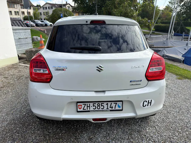 Suzuki Swift 1.2 Piz Sulai Top Hybrid