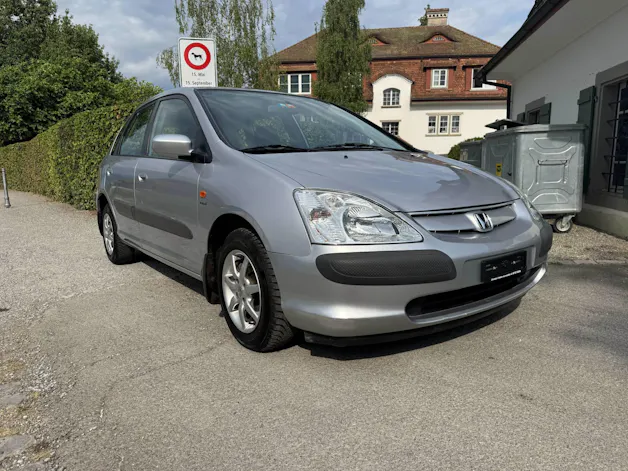 Honda Civic 5D 1.6 ES AT 001