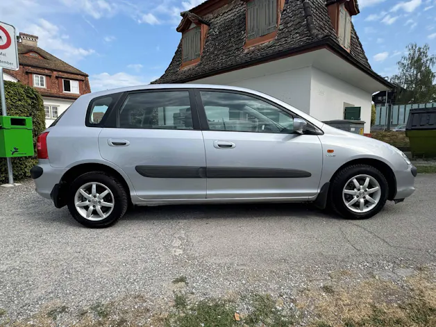 Honda Civic 5D 1.6 ES AT 001
