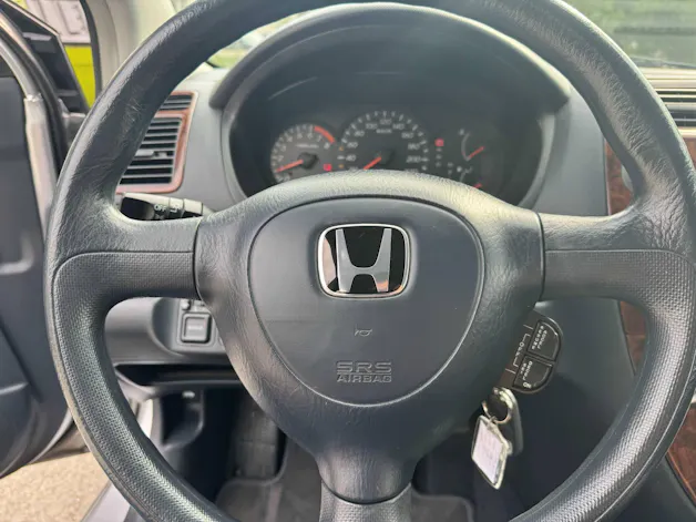 Honda Civic 5D 1.6 ES AT 001