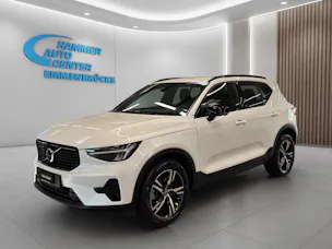 VOLVO XC40 2.0 B3 MH Plus Dark
