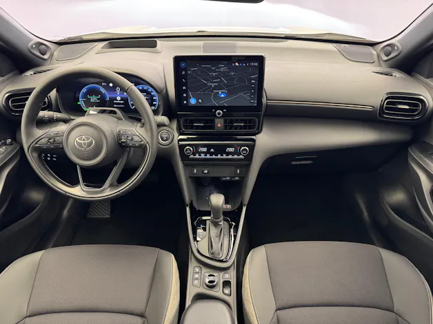 Toyota Yaris Cross 1.5 VVT-i HSD Premium AWD-i