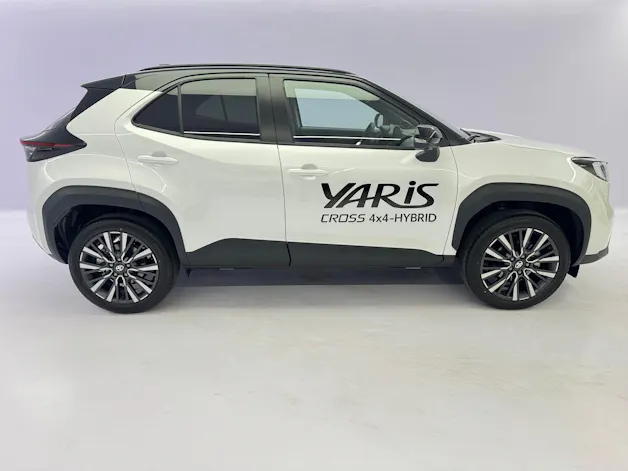 Toyota Yaris Cross 1.5 VVT-i HSD Premium AWD-i