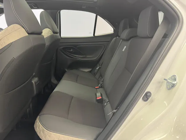 Toyota Yaris Cross 1.5 VVT-i HSD Premium AWD-i