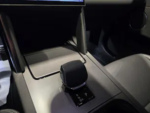 Land Rover Discovery Sport 1.5 T 270e Dynamic SE