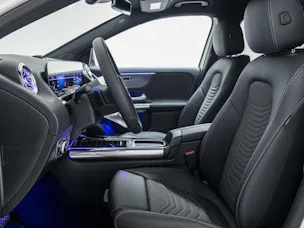 MERCEDES-BENZ GLA 200 Night Star