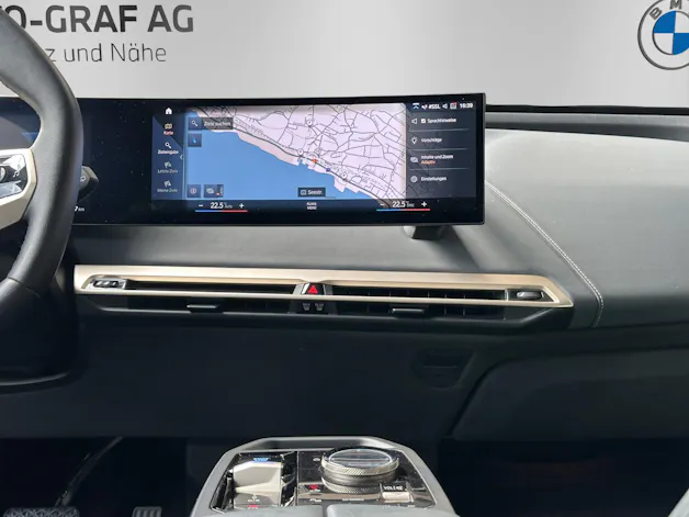 BMW iX xDrive40